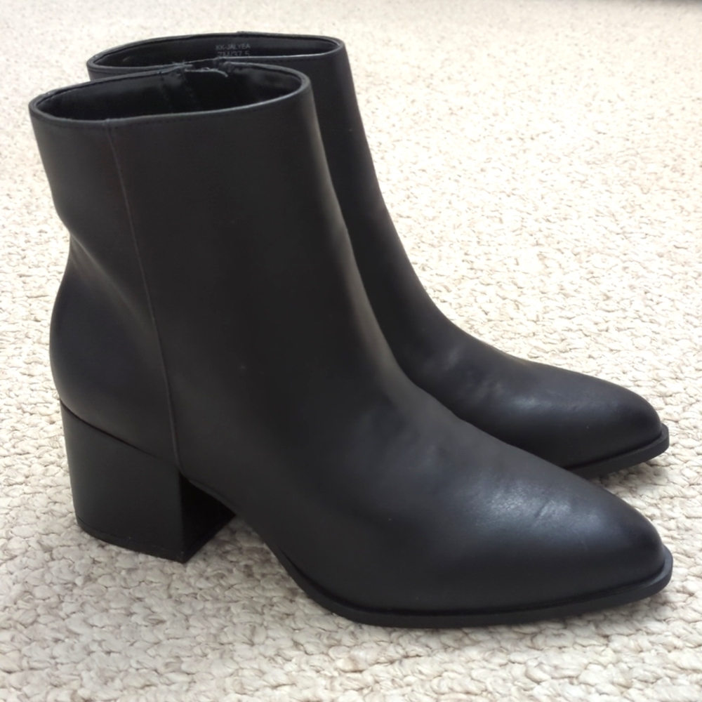 Jalyea Booties